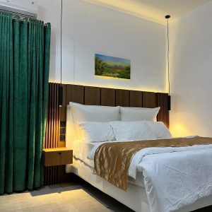 Buga Home Gold and Base Apartment